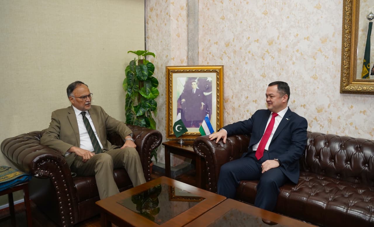 Pakistan and Uzbekistan Agree to Boost Trade, Direct Flights, and Co-Produce Historical TV Drama