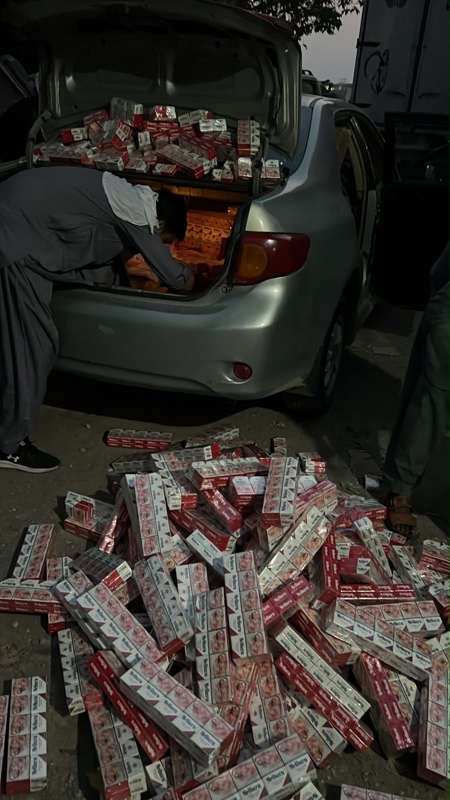 Islamabad Customs Seizes Smuggled Goods and Vehicles Worth Over Rs525.5 Million