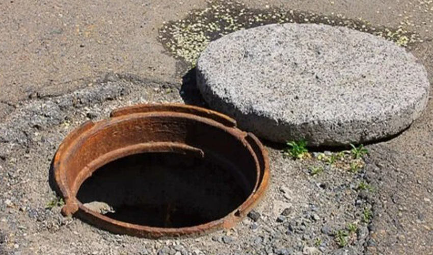 Open Manhole Claims Life of 7-Year-Old Boy in Lahore