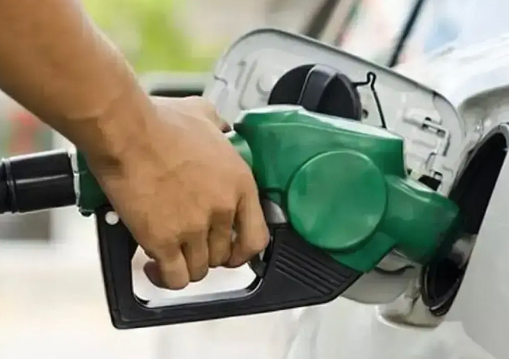Petrol, Diesel Consumers Hit by Rs1.34/Litre Margin Hike