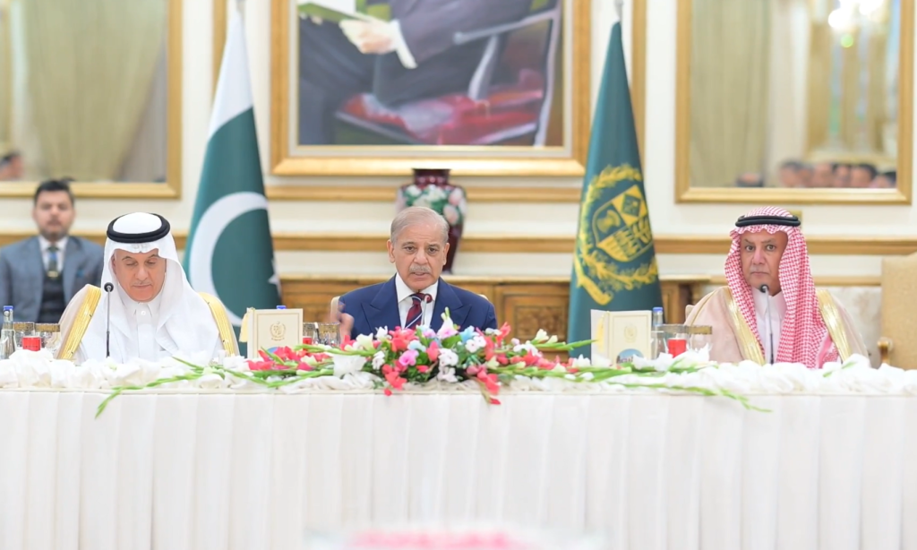 PM Shehbaz says Makkah defence pact sends message of peace, unity