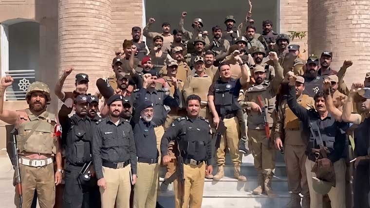 Kohat Police Lines Operation Concludes, Eight Terrorists Killed