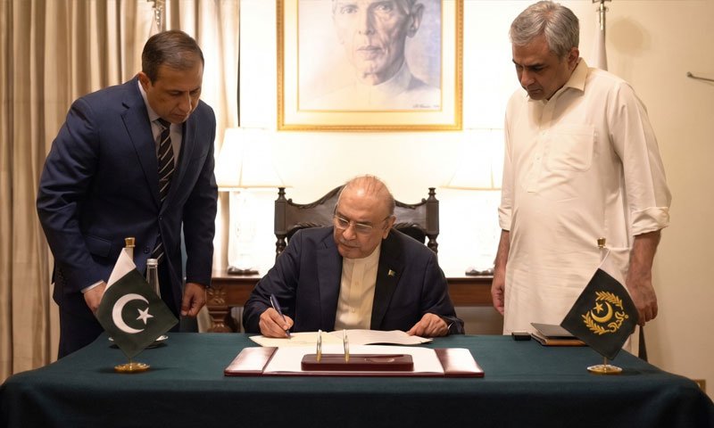 KP placed under emergency, governor’s rule